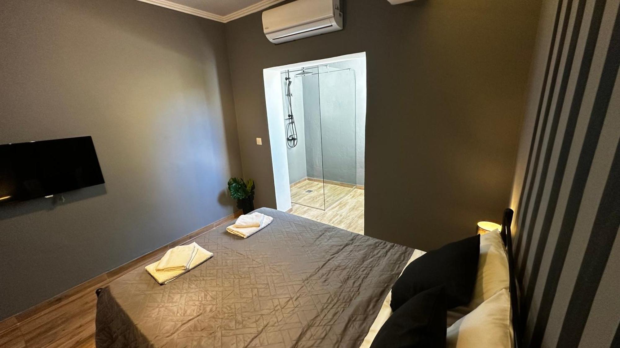 Luxvilla Agioi Deka  Bagian luar foto