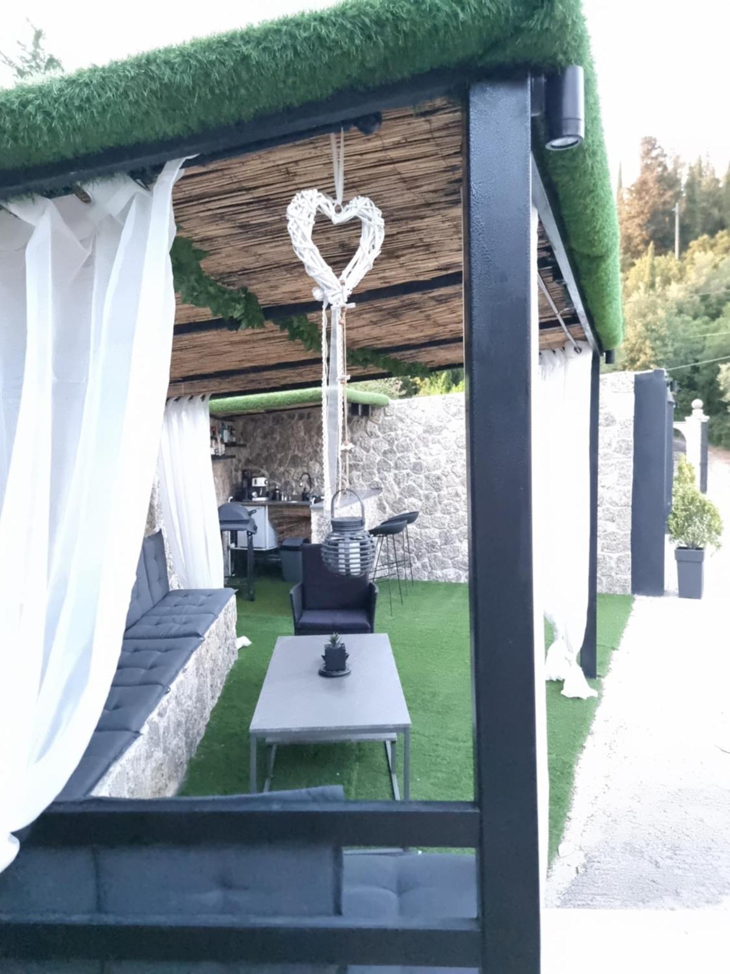 Luxvilla Agioi Deka  Bagian luar foto